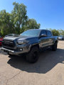 Used 2019 Toyota Tacoma TRD Sport image 3