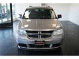 Used 2019 Dodge Journey SE image 2