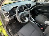 Used 2023 Hyundai Venue SE image 2