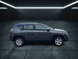 Used 2017 Jeep Compass Latitude image 6