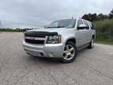 Used 2014 Chevrolet Suburban LT image 2