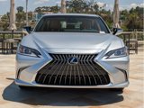New 2025 Lexus ES 300h w/ Premium Package image 2