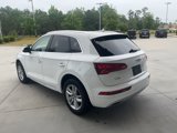 Used 2020 Audi Q5 2.0T Premium w/ Convenience Package image 3