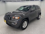 Used 2020 Jeep Grand Cherokee Laredo image 3