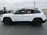 Used 2023 Jeep Cherokee Altitude Lux image 4