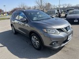Used 2015 Nissan Rogue SL w/ SL Premium Package image 3