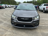 Used 2022 Chrysler Pacifica Touring-L image 3