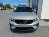 Used 2025 Volvo XC40 B5 Core image 3
