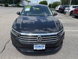 Used 2019 Volkswagen Jetta SEL w/ Cold Weather Package image 3