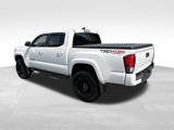 Used 2017 Toyota Tacoma TRD Sport image 3