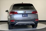 Certified 2022 Volkswagen Taos SE w/ IQ.Drive SE Package image 4
