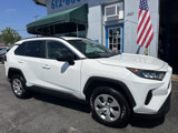 Used 2019 Toyota RAV4 LE image 4