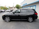 Used 2019 Nissan Pathfinder SL image 2