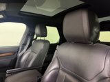 Used 2018 Land Rover Discovery HSE image 6