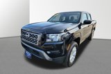 Used 2023 Nissan Frontier SV image 3
