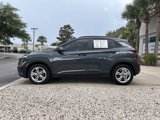 Used 2022 Hyundai Kona SEL w/ Winter Weather Package image 4