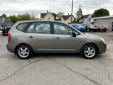 Used 2009 Kia Rondo LX image 2