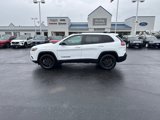Used 2023 Jeep Cherokee Altitude Lux image 2