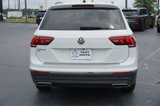 Used 2021 Volkswagen Tiguan SE w/ Panoramic Sunroof Package image 6