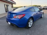Used 2010 Hyundai Genesis 3.8 image 3