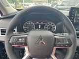 New 2025 Mitsubishi Outlander SE image 6