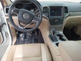 Used 2018 Jeep Grand Cherokee Limited image 3