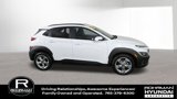 Used 2023 Hyundai Kona SEL image 2