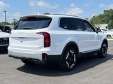 Used 2024 Kia Telluride S w/ S Sunroof Package image 4