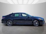 Used 2020 Toyota Camry SE image 3