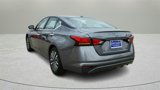 Used 2024 Nissan Altima 2.5 SV image 5
