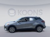 Used 2021 Nissan Kicks SV image 2