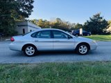 Used 2004 Ford Taurus SE image 5