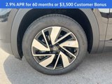 New 2025 Volkswagen Atlas SE image 6