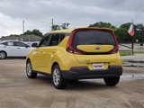 Used 2020 Kia Soul LX image 4
