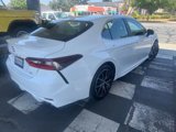 Used 2024 Toyota Camry SE image 3