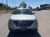 Used 2022 Hyundai Venue SEL w/ Cargo Package image 2