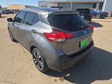 Used 2020 Nissan Kicks S image 3