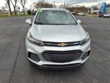 Used 2020 Chevrolet Trax LS image 2
