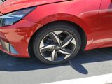 Used 2022 Hyundai Elantra SEL w/ Convenience + Premium Package image 4