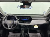 New 2025 Chevrolet TrailBlazer LT w/ Convenience Package image 2