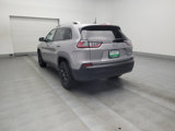 Used 2019 Jeep Cherokee Latitude w/ Popular Appearance Group image 5