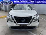 Used 2023 Nissan Rogue SV image 2
