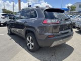 Used 2019 Jeep Cherokee Limited image 5