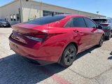 Certified 2022 Hyundai Elantra SEL w/ Convenience Package image 3