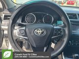 Used 2016 Toyota Camry SE image 2