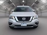 Used 2019 Nissan Pathfinder SV image 2