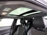 Used 2013 Hyundai Veloster w/ Style Pkg image 2