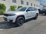 Used 2024 Jeep Grand Cherokee L Limited w/ Black Appearance Package image 2
