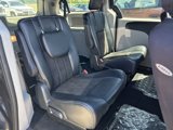 Used 2019 Dodge Grand Caravan SXT image 3