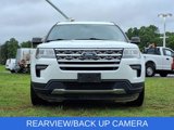 Used 2018 Ford Explorer XLT image 3